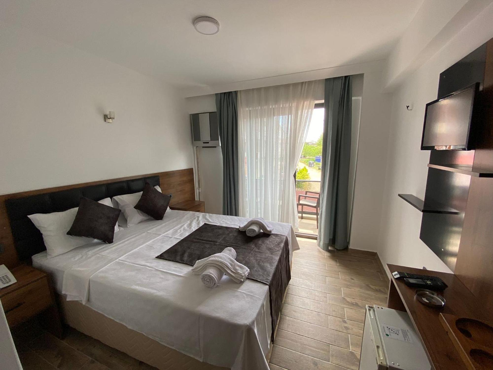 Atas Aqua Otel Avsa Авса-Адаси Экстерьер фото